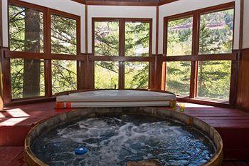 Manitou Lodge By Telluride Alpine Lodging Exterior photo